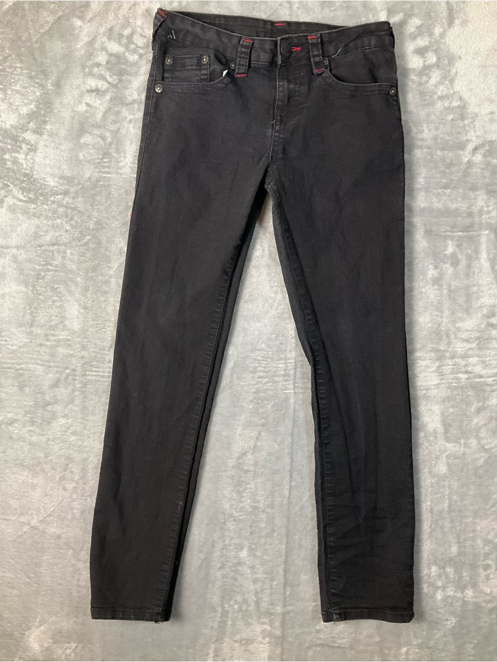 True Religion Geno Relaxed Slim Fit Jeans Women’s 16 Black Red Embroidery